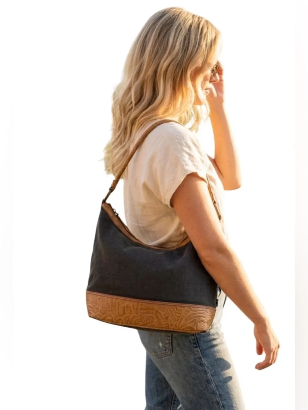 Tommy Hilfiger vintage Ladies Denim Bag with Embossed Faux Leather Trims. VGC